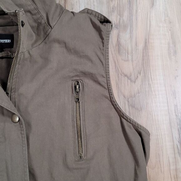 💜Zenana Olive Zipper Front Hooded Sleeveless Utility Jacket Large - Picture 7 of 16